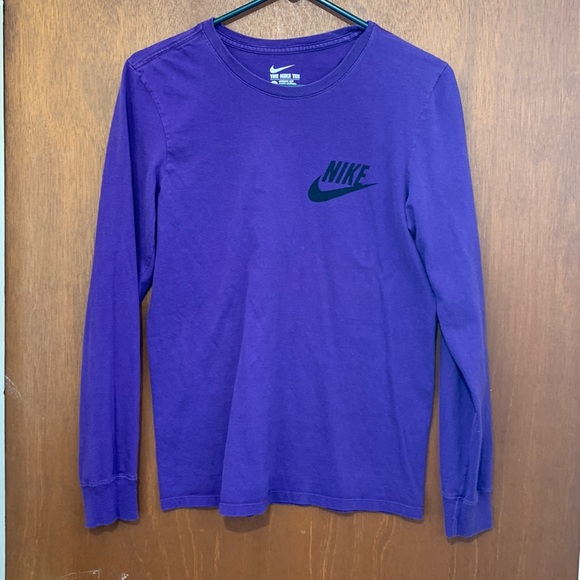 Nike Tops - Long sleeve Nike tee